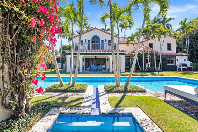 237 El Bravo Way, Palm Beach, FL 33480