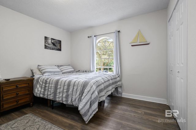 7005 Orangeburg Drive, Mobile, AL 36608