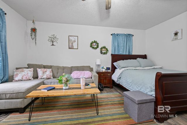 7005 Orangeburg Drive, Mobile, AL 36608