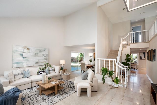 1123 Queensbridge, San Jose, CA 95120