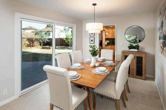 1123 Queensbridge, San Jose, CA 95120