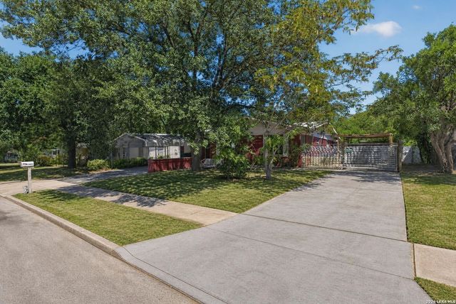 4219 Moana Dr, San Antonio, TX 78218