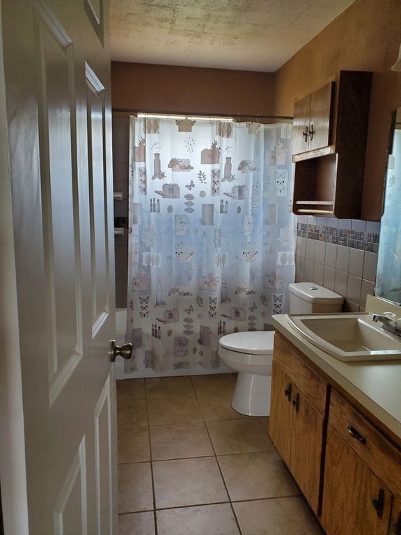 Image 6 of property listing at 2767 Notre Dame Avenue, San Angelo, TX 76904