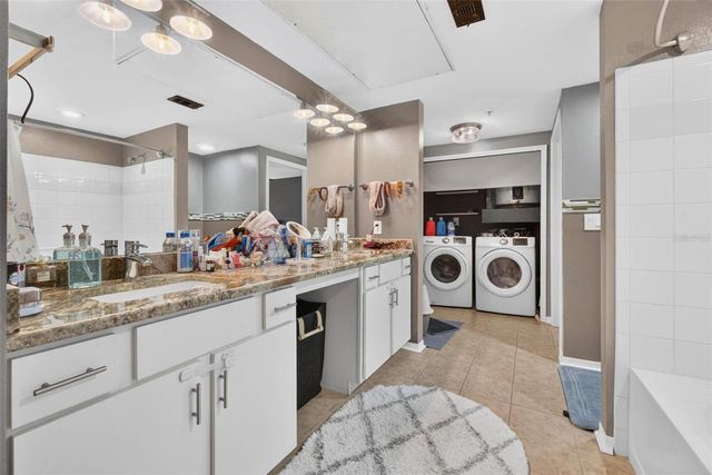 2010 E PALM AVENUE 14318, Tampa, FL 33605