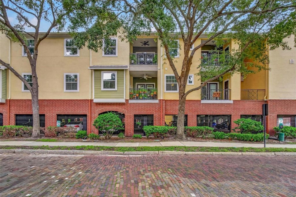 2010 E PALM AVENUE 14318, Tampa, FL 33605