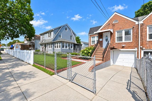 117-25 199th Street, Saint Albans, NY 11412