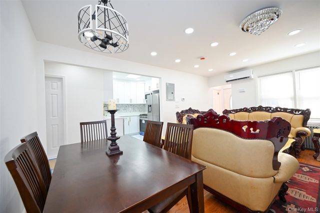 117-25 199th Street, Saint Albans, NY 11412