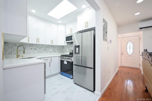 117-25 199th Street, Saint Albans, NY 11412