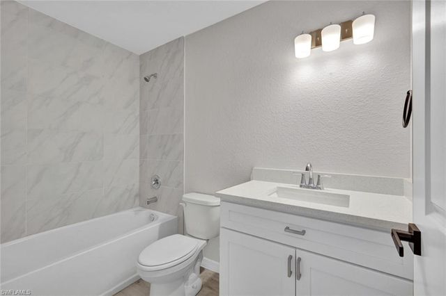 1216 El Dorado BLVD N, Cape Coral, FL 33993