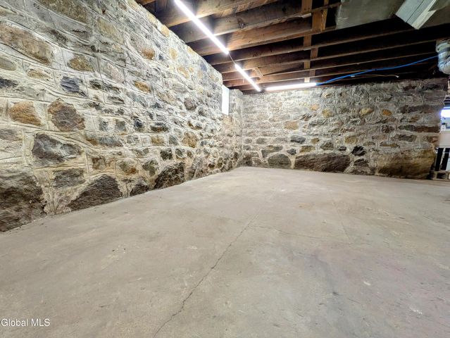 4 Palmer Avenue, Corinth, NY 12822