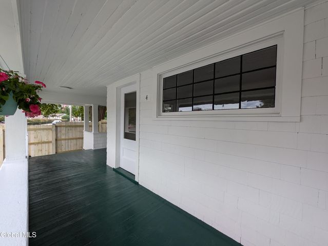 4 Palmer Avenue, Corinth, NY 12822