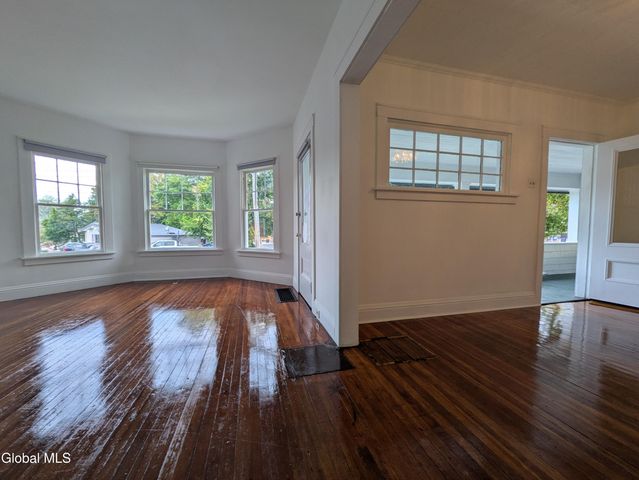 4 Palmer Avenue, Corinth, NY 12822