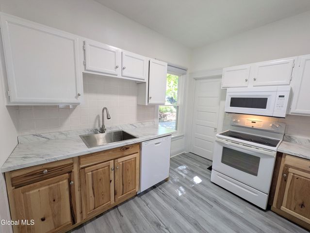 4 Palmer Avenue, Corinth, NY 12822