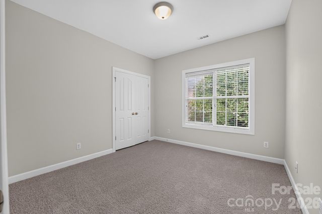 105 Castlestone Lane, Matthews, NC 28104