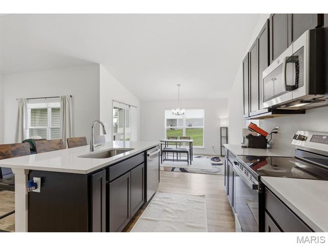 4251 Bear Ridge Drive, House Springs, MO 63051
