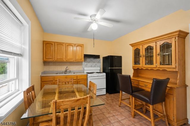 526 E 25Th St, Paterson City, NJ 07514