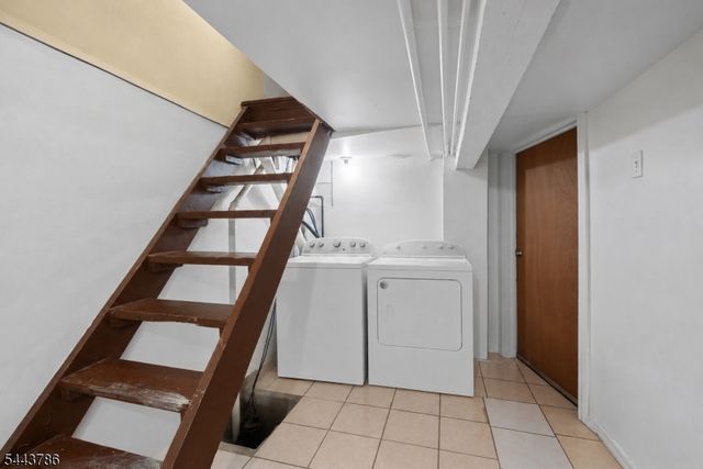 526 E 25Th St, Paterson City, NJ 07514