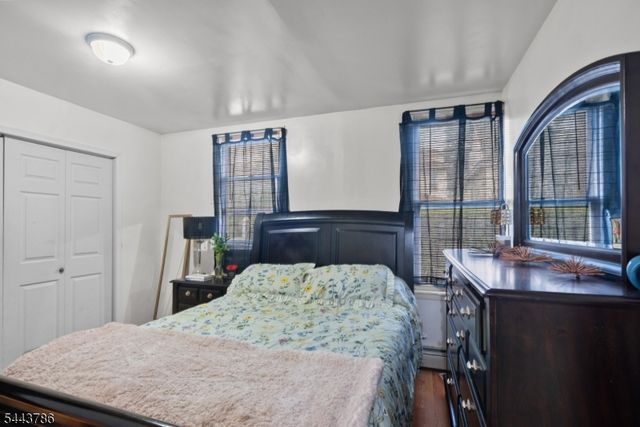 526 E 25Th St, Paterson City, NJ 07514