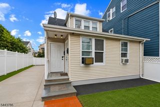 526 E 25Th St, Paterson City, NJ 07514