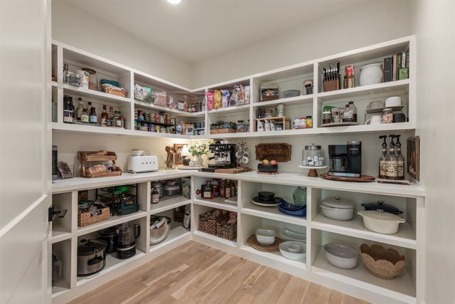 6522 E 153rd Street S, Bixby, OK 74008