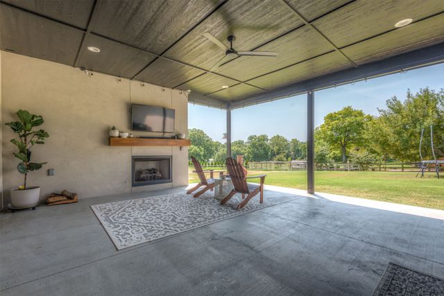 6522 E 153rd Street S, Bixby, OK 74008