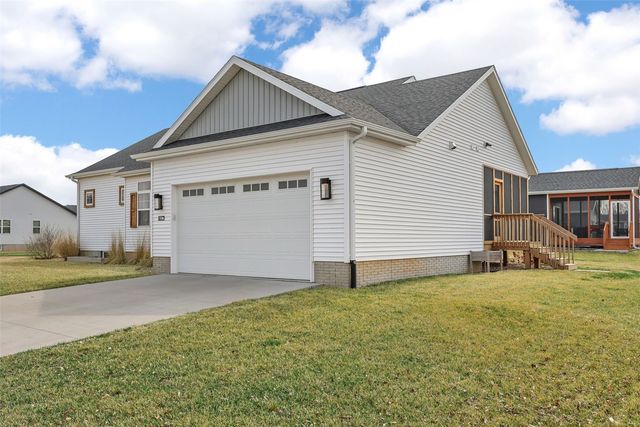 417 Ashton Drive NE, Mt Vernon, IA 52314