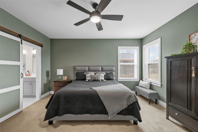 417 Ashton Drive NE, Mt Vernon, IA 52314