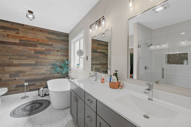 417 Ashton Drive NE, Mt Vernon, IA 52314