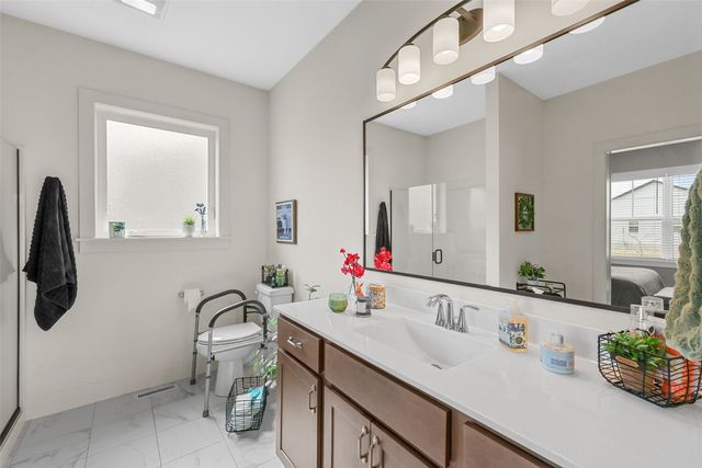 417 Ashton Drive NE, Mt Vernon, IA 52314