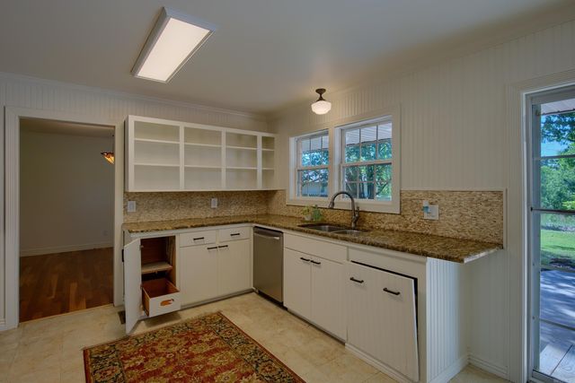208 Indian Hills Street, Hot Springs, AR 71913