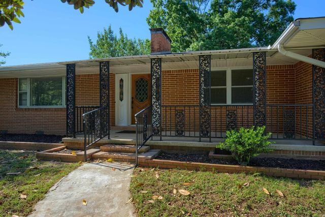 208 Indian Hills Street, Hot Springs, AR 71913