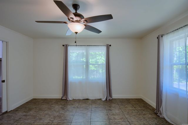 208 Indian Hills Street, Hot Springs, AR 71913