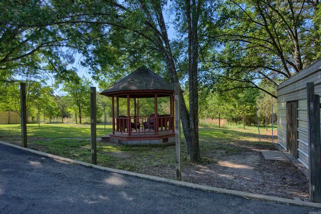 208 Indian Hills Street, Hot Springs, AR 71913