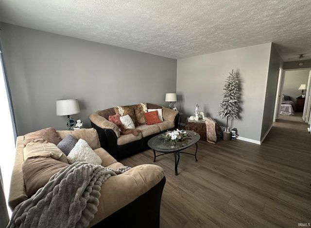 34 Lee Court, West Lafayette, IN 47906