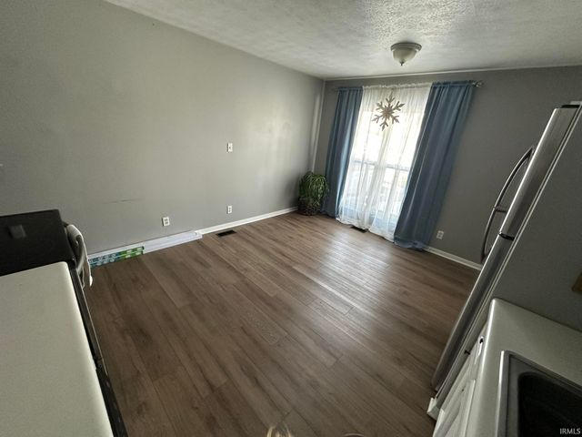 34 Lee Court, West Lafayette, IN 47906