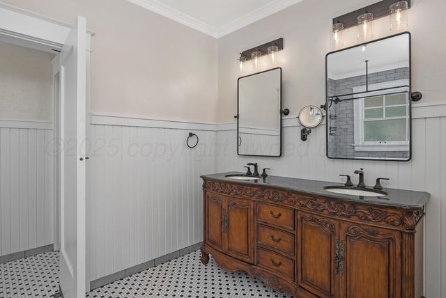 1908 S HARRISON Street, Amarillo, TX 79109