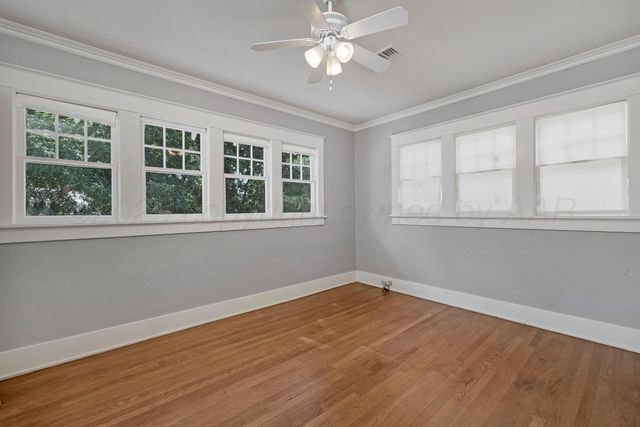 1908 S HARRISON Street, Amarillo, TX 79109