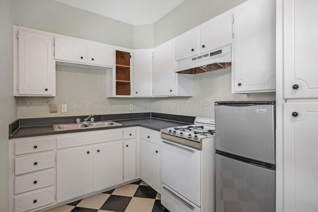 1908 S HARRISON Street, Amarillo, TX 79109