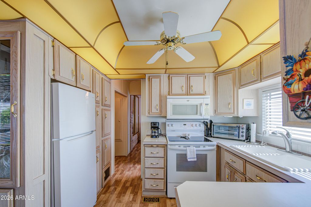 7750 E BROADWAY Road 620, Mesa, AZ 85208 — photo 2