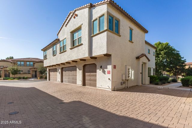 14870 W ENCANTO Boulevard 2078, Goodyear, AZ 85395