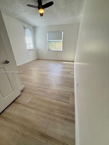 150 NW 96th Ave 9-302, Pembroke Pines, FL 33024