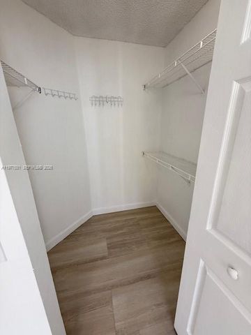 150 NW 96th Ave 9-302, Pembroke Pines, FL 33024