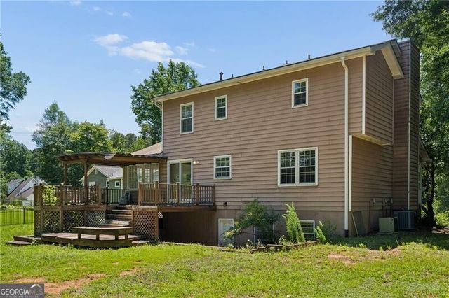 2735 Old Ivy Court, Buford, GA 30519
