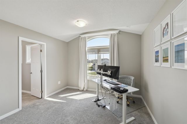 3667 NW 165th Street, Clive, IA 50325