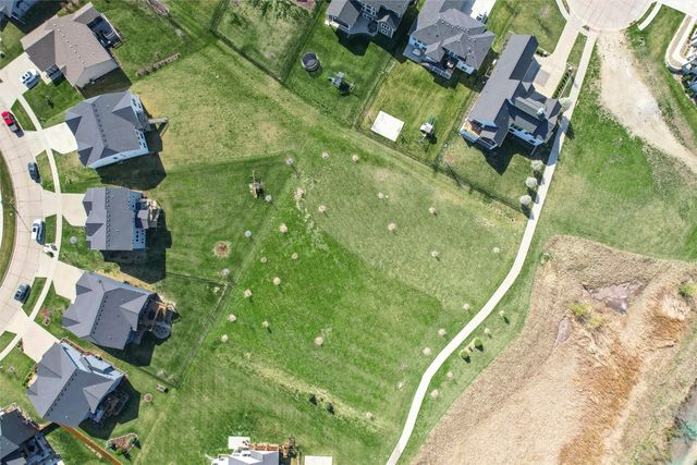 3667 NW 165th Street, Clive, IA 50325