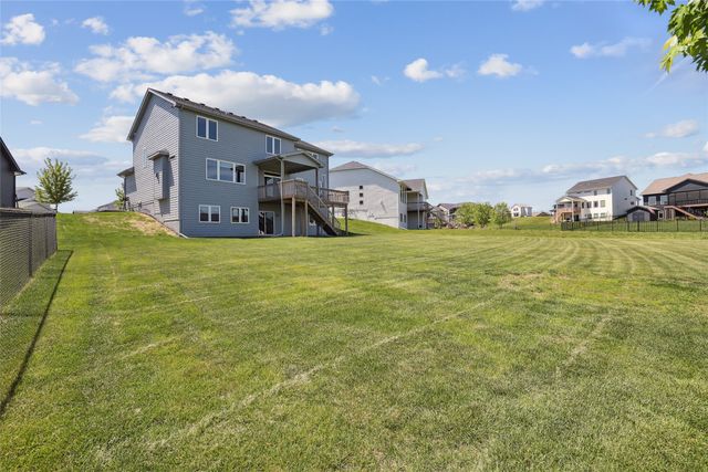 3667 NW 165th Street, Clive, IA 50325