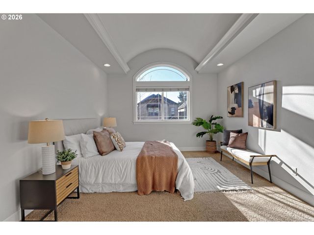 17431 Sw CRICKET Ct, Beaverton, OR 97003