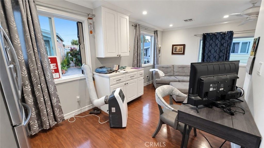 525 Fairfax, Costa Mesa, CA 92627 — photo 5