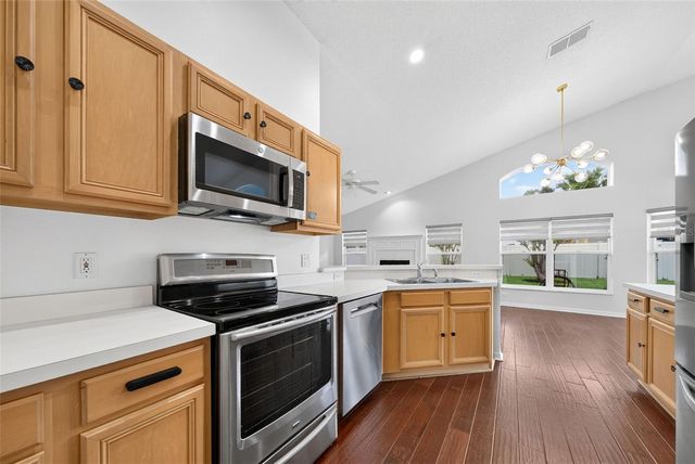 630 RIOMAR AVENUE, Orlando, FL 32828