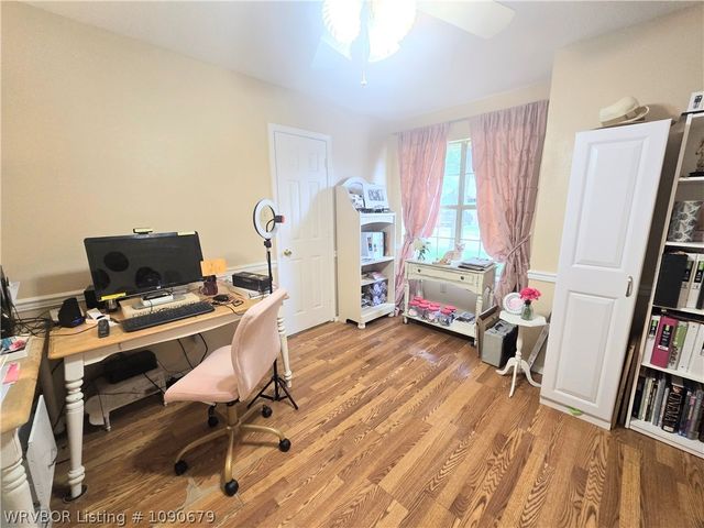9708 Weddington Road, Fort Smith, AR 72908